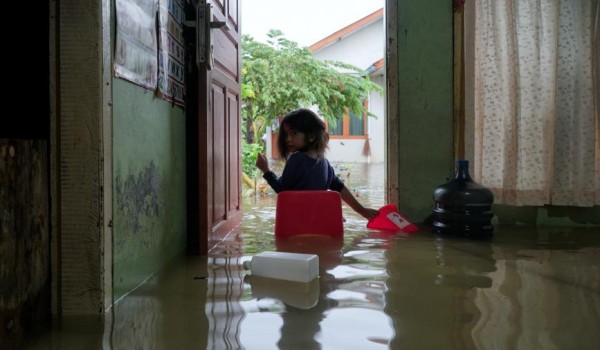 Enchentes podem colocar a população do local em risco de algumas doenças infectocontagiosas